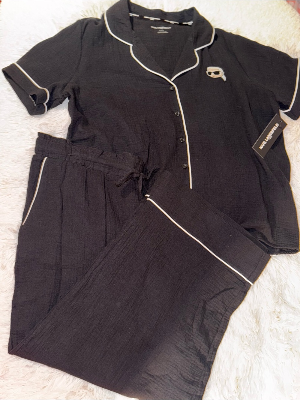 Karl Lagerfeld Black Short-Sleeve Loungear Pajama Set with White Piping